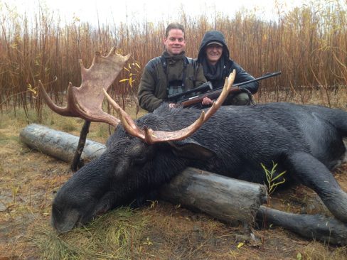 canada moose hunting outfitters